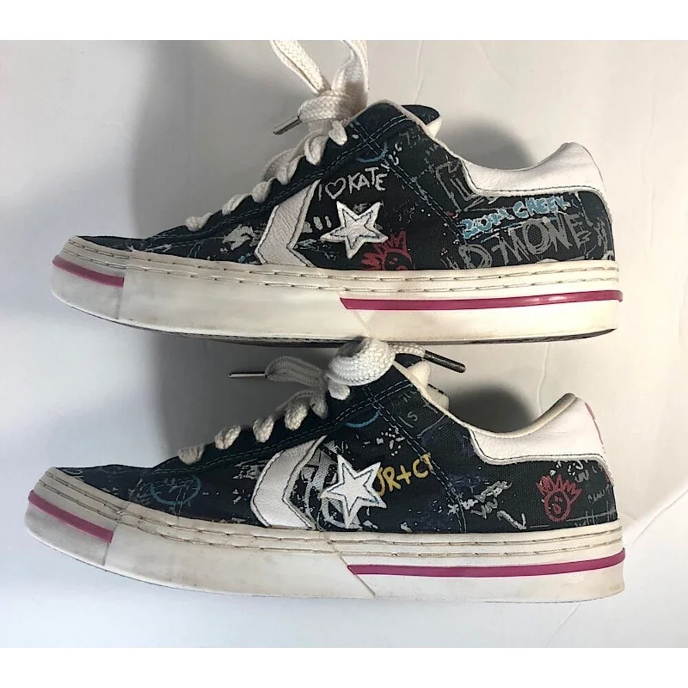 Converse Graffiti US Men Size 5,Wom 7Black w/pink Street Art -Unisex